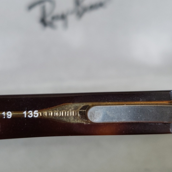 Ray Ban brown eyeglasses with case - Picture 8 of 11